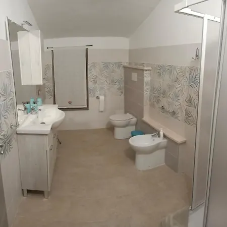 Konukevi Al Piano Di Sopra