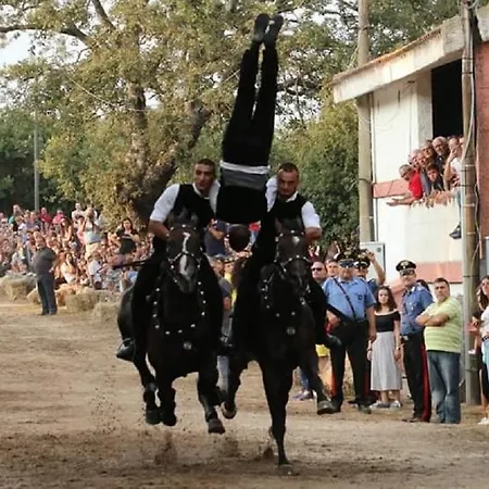 Al Piano Di Sopra Gasthuis 3*