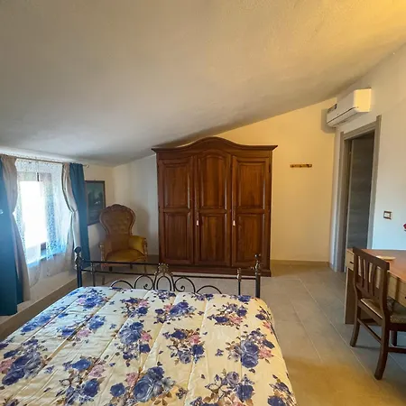 Al Piano Di Sopra Abbasanta