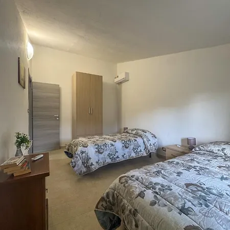 Konukevi Al Piano Di Sopra 3*
