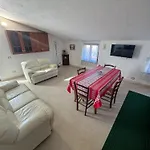 Al Piano Di Sopra 3*