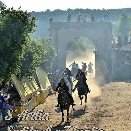 Al Piano Di Sopra *